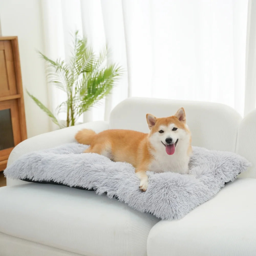 Large Dog Bed, Plush Dog Cage Bed Fluffy, Washable Dog Mat with Non-Slip Bottom for Large and Medium Dogs,35 X 23 Inch